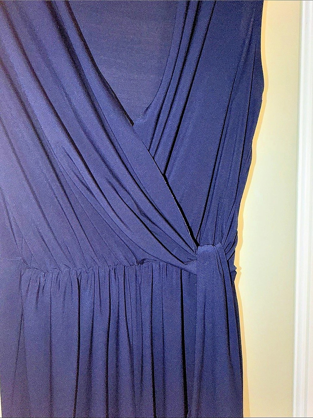 Ultra Comfy Navy Blue Wrap Romper w/Shorts (Size Medium)